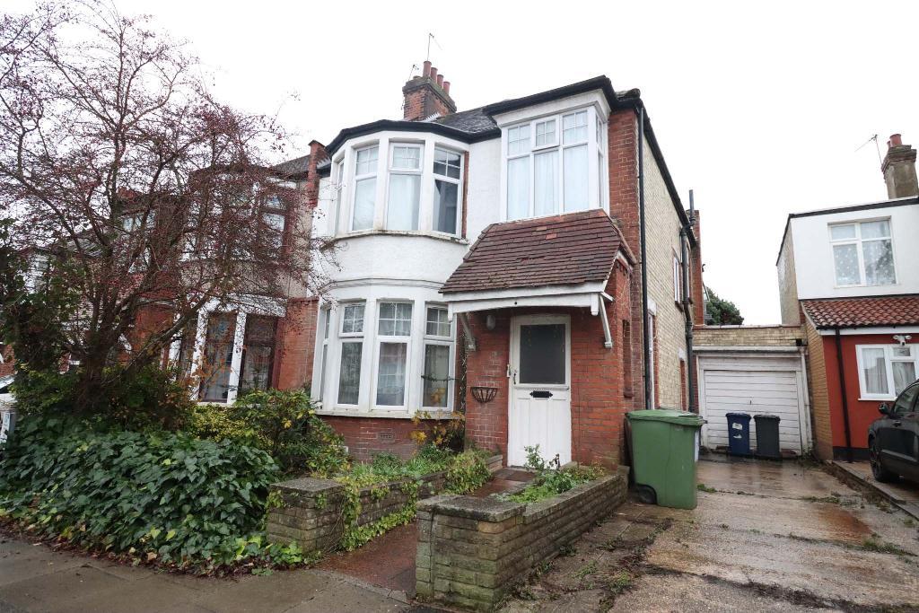 Hillside Drive, Edgware, Middlesex, HA8 7PG